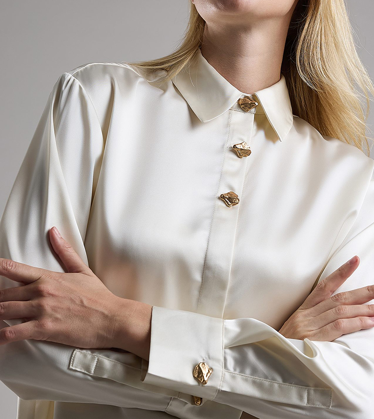 Solid Shirt with Classic Collar and Long Sleeves