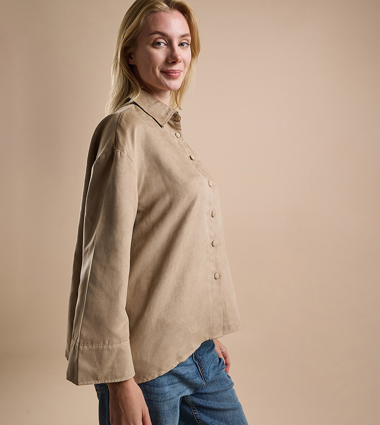 Solid Shirt with Classic Collar and Long Sleeves