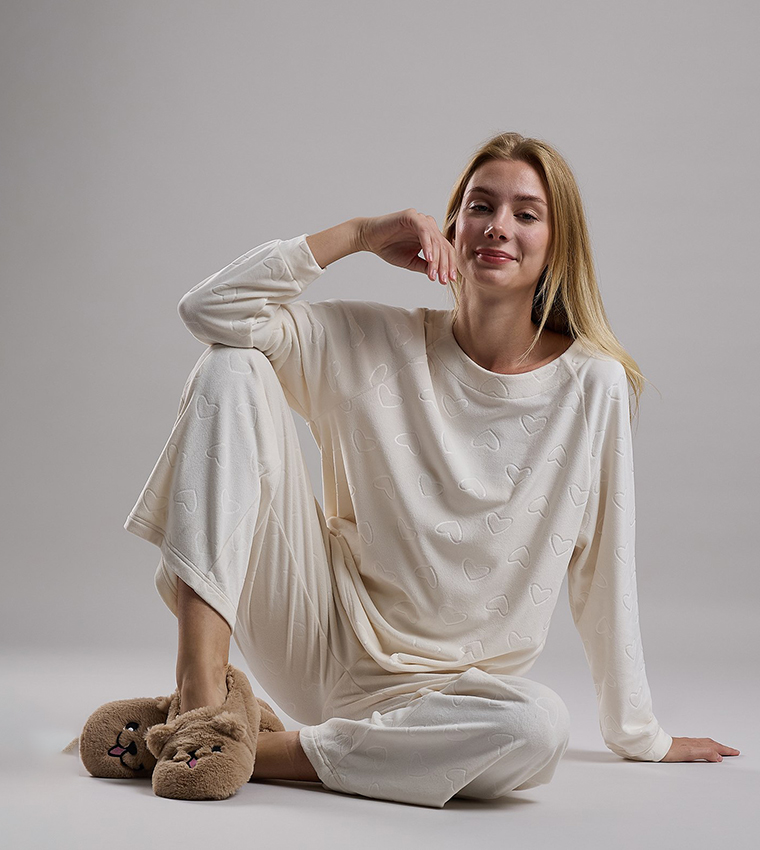 Self Patterned Long Sleeves Pyjama Set