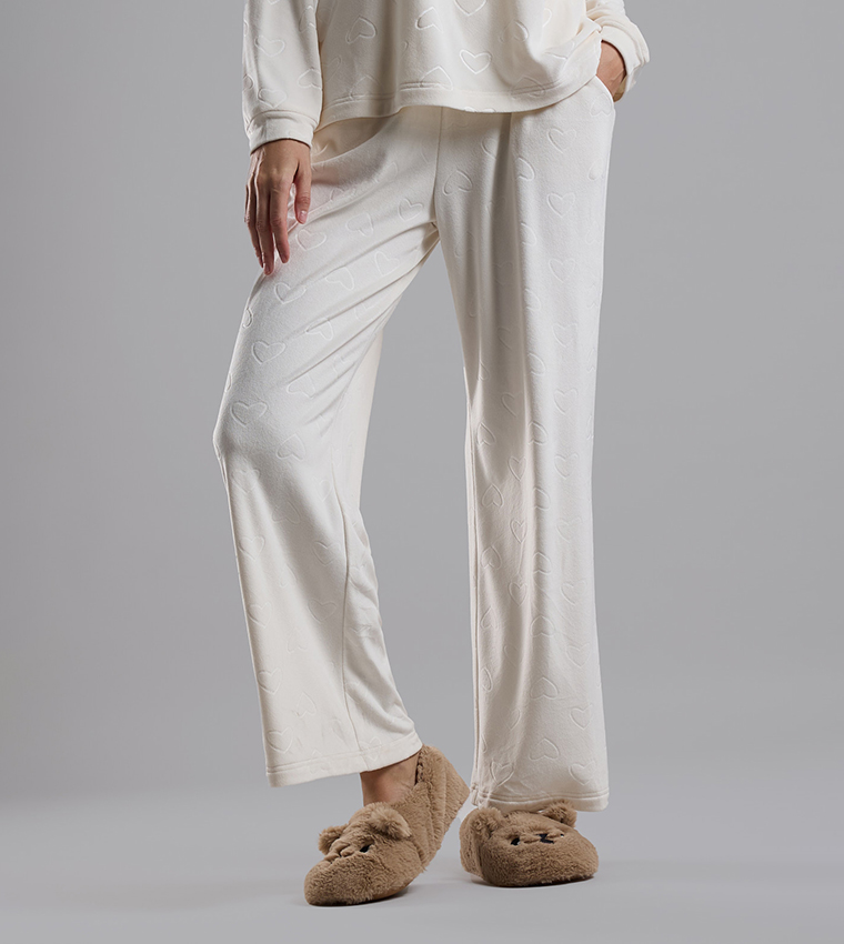 Self Patterned Long Sleeves Pyjama Set