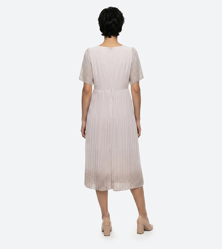 Belted Short Sleeves Pleated Midi Dress