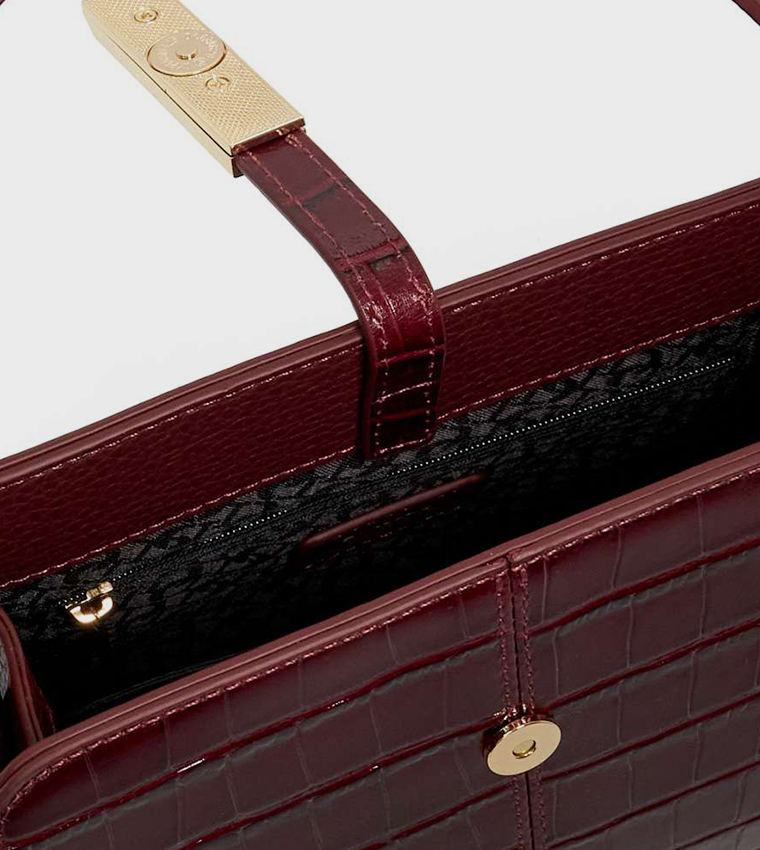 DIDDYDAINTREE Textured Shoulder Bag