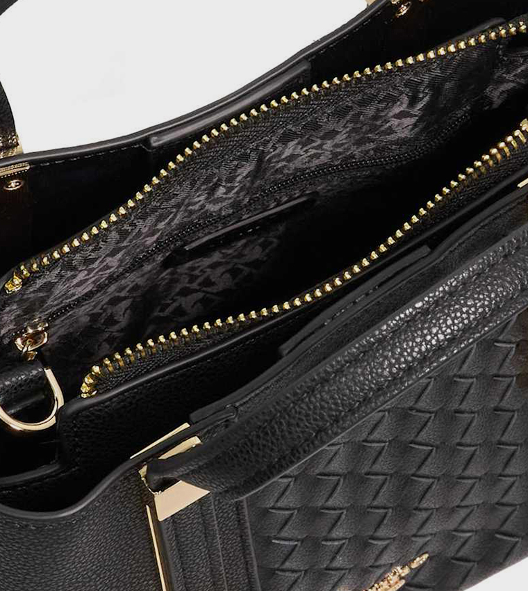 شنطة ساتشل دينكيدوري مضفرة 