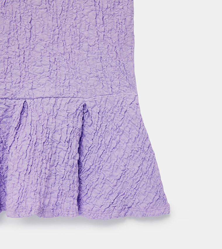 Textured Short Sleeves Peplum Top