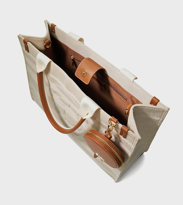 حقيبة توت منسوجة 