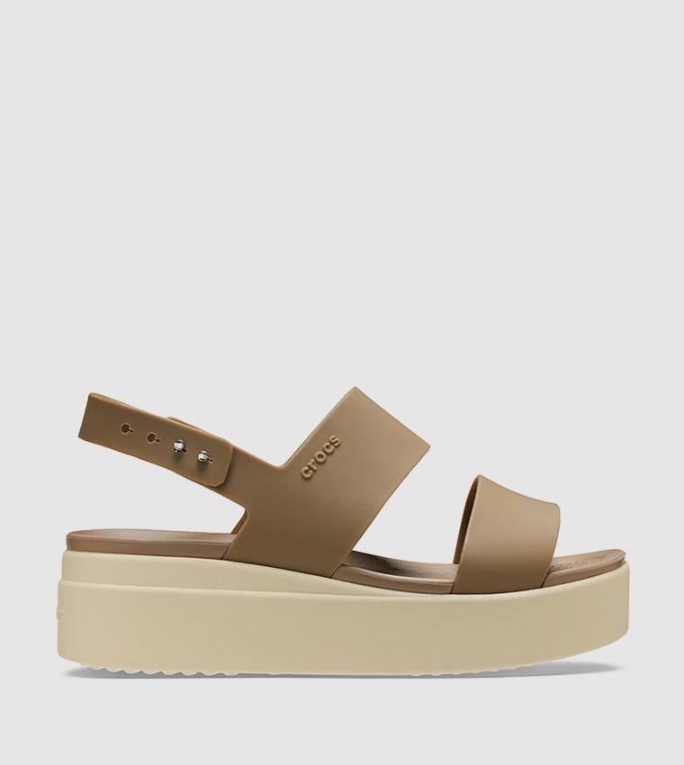 كروكس  صنادل كعب سميك - بني  Wedge Sandals