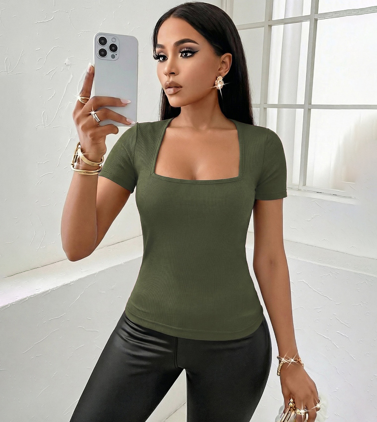 Solid V-Neck Fitted Top