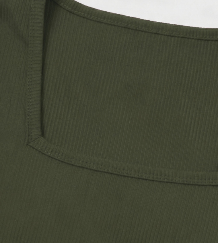 Solid V-Neck Fitted Top