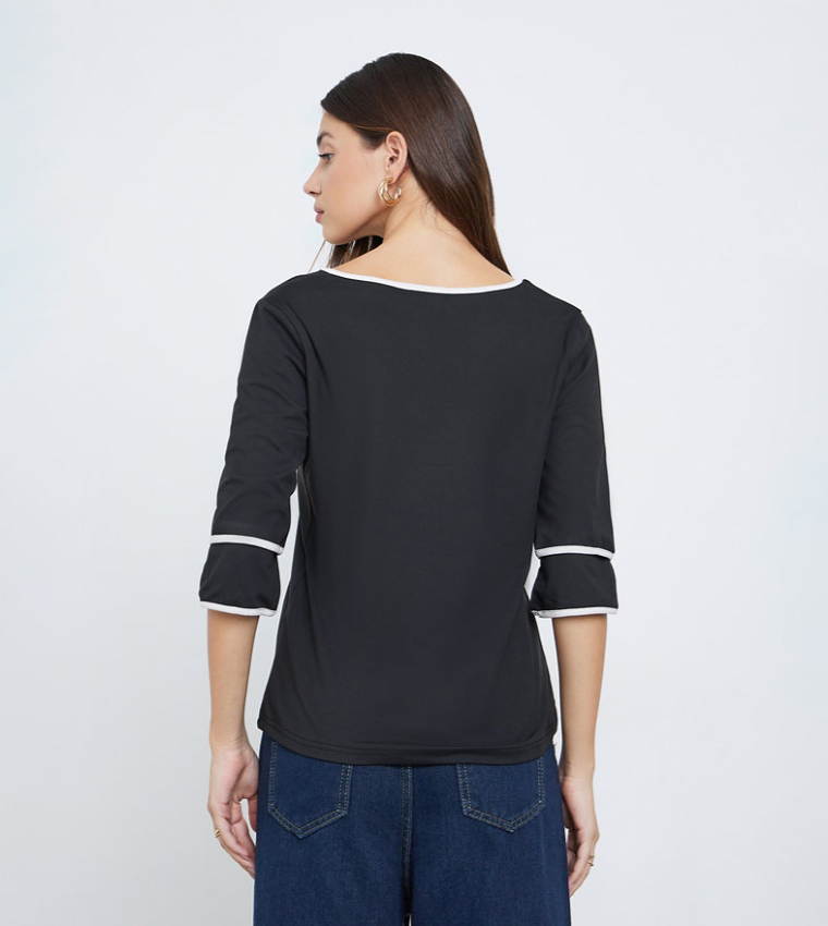 Contrast Trim V-Neck Top