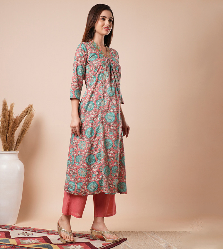 Floral Print Kurta and Elasticated Pant Set