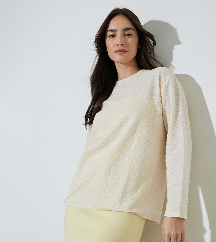 Textured Knit Long Sleeves Top