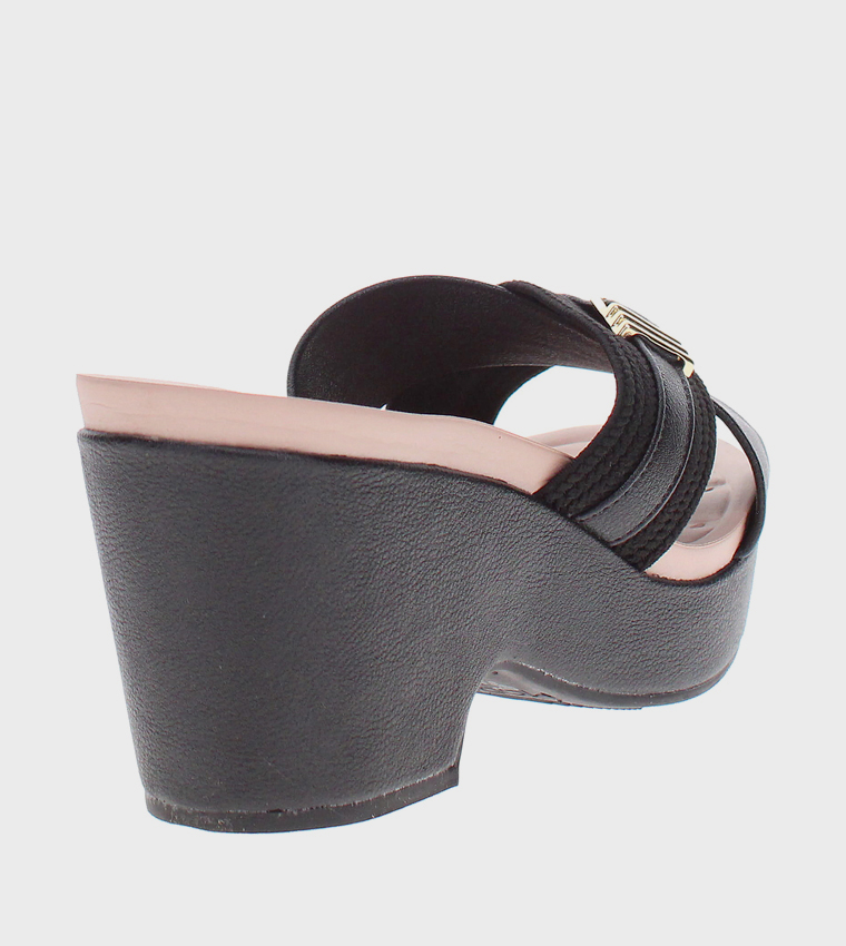 صندل ويدج كريس كروس 