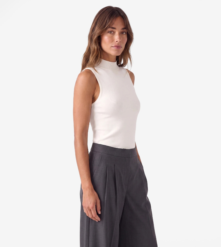 Solid Mock Neck Sleeveless Top