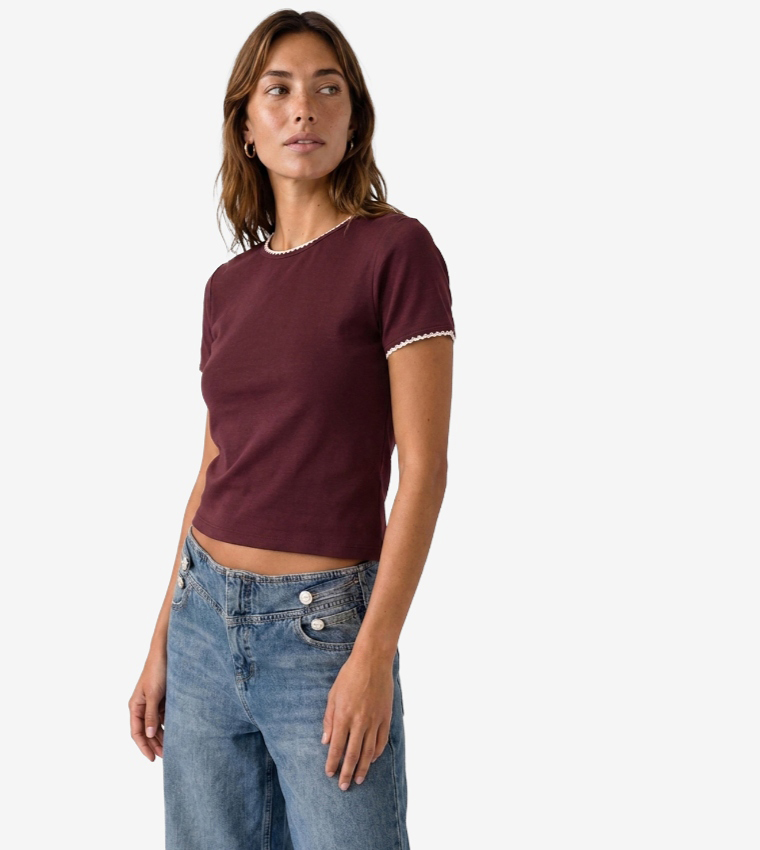 Solid Crew Neck Slim Fit T-Shirt