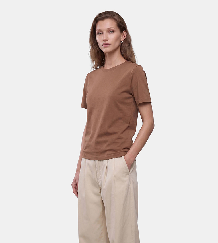 كوتون  تيشيرتات  كم قصير  - بني  Short Sleeve T-Shirts