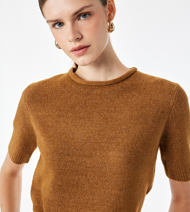 Solid Crew Neck Short Sleeves Sweater