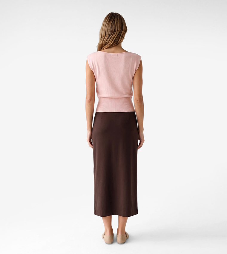 Solid Boat Neck Sleeveless Sweater