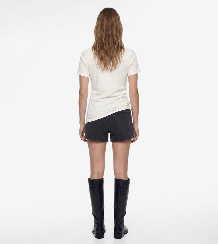 Solid Crew Neck Asymmetric T-Shirt