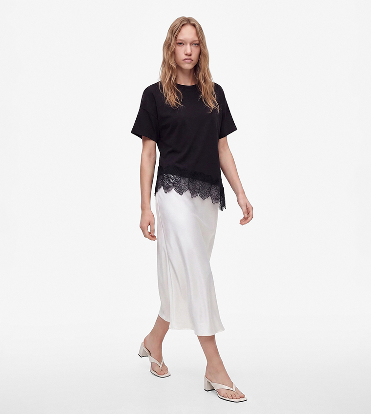 Lace Trim Crew Neck Top