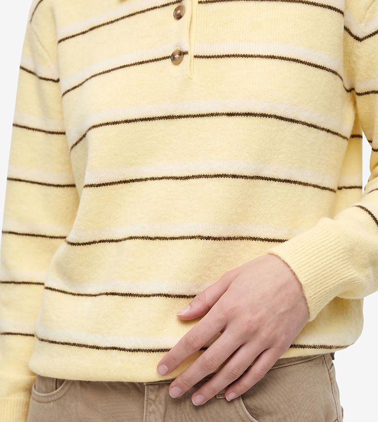 Striped Collared Long Sleeves Sweater