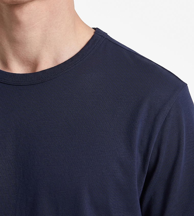 Solid Crew Neck T-Shirt