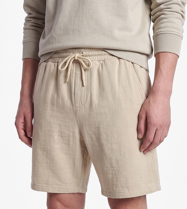 Solid Drawstring Waist Casual Shorts