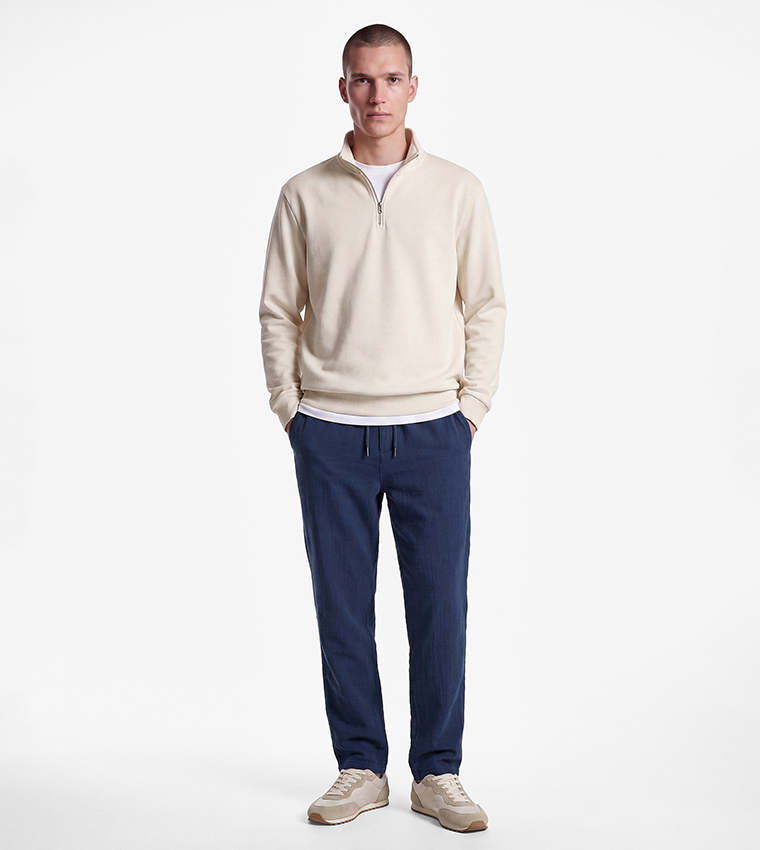 Solid Regular Fit Chinos