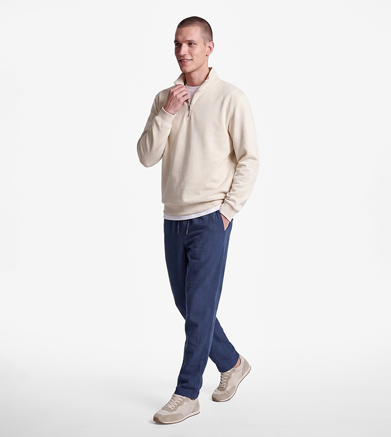 Solid Regular Fit Chinos