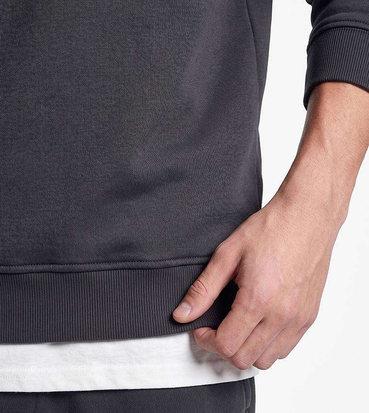 Solid Crew Neck Sweatshirt