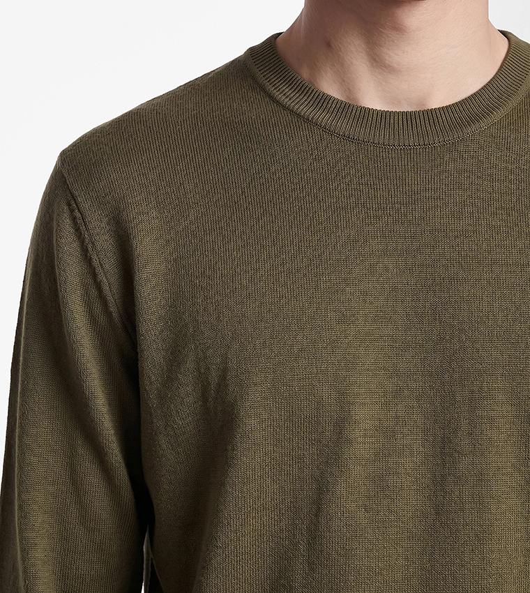 Solid Crew Neck Sweater