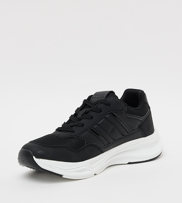Textured Lace Up Low Top Sneakers