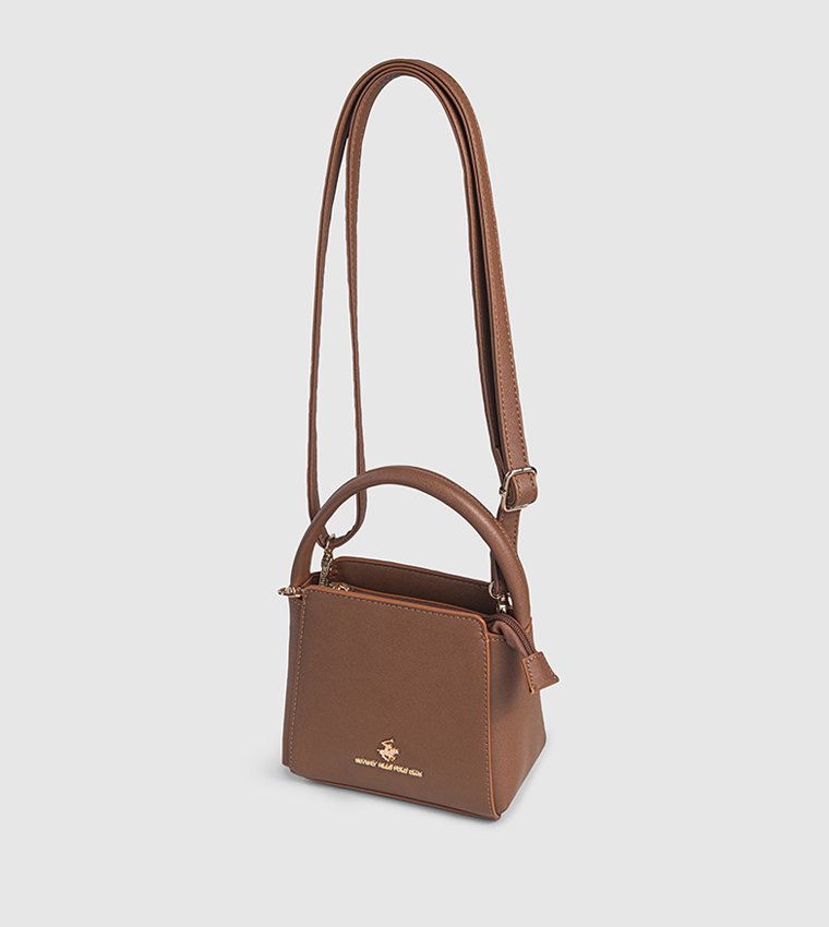 شنطة يد نسائية بشعار 