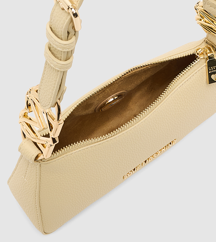 شنطة كتف بشعار