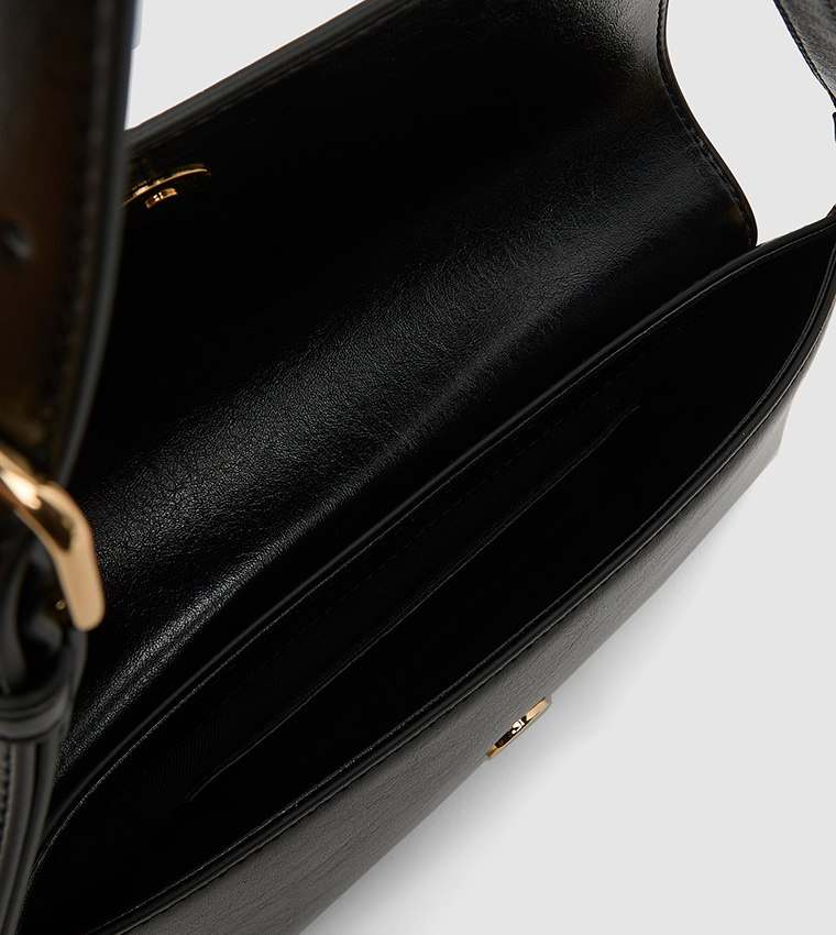 شنطة كتف بشعار