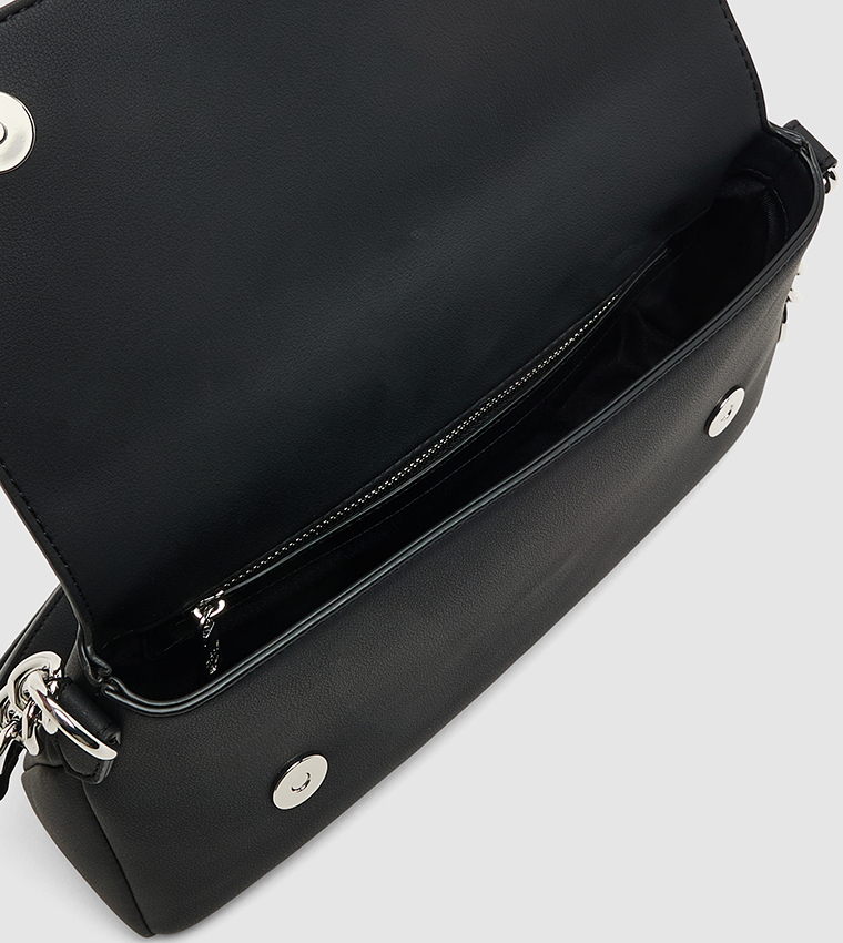 شنطة كتف بشعار