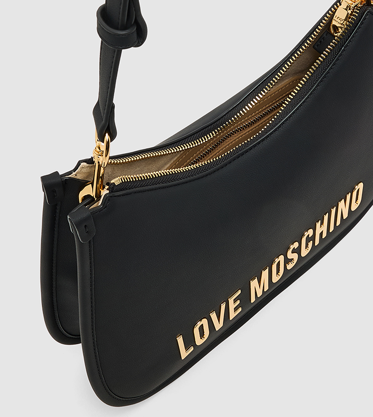 شنطة كتف بشعار