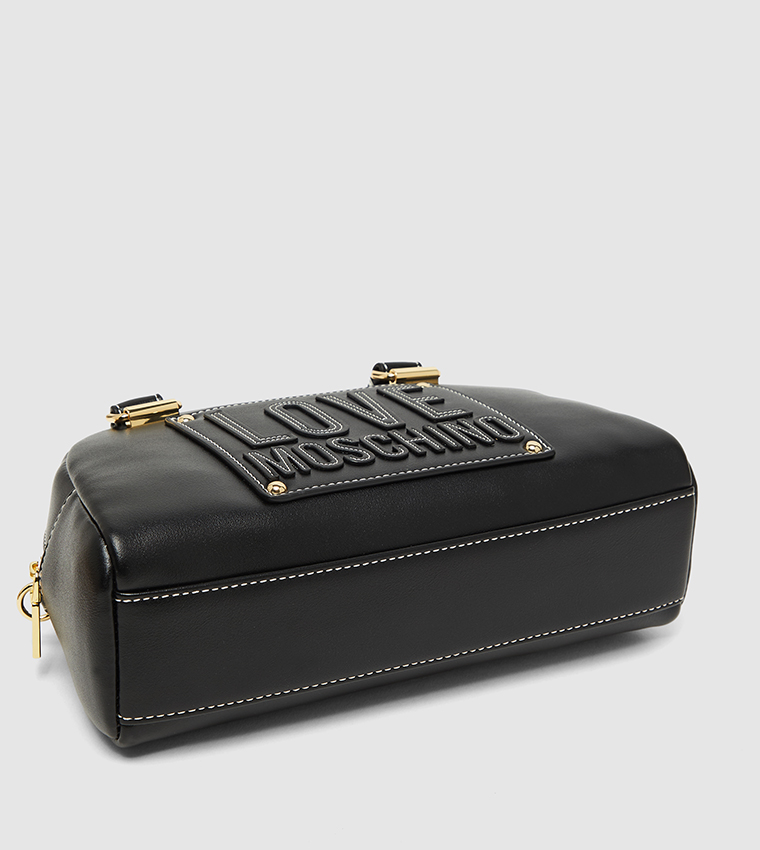 شنطة يد بشعار