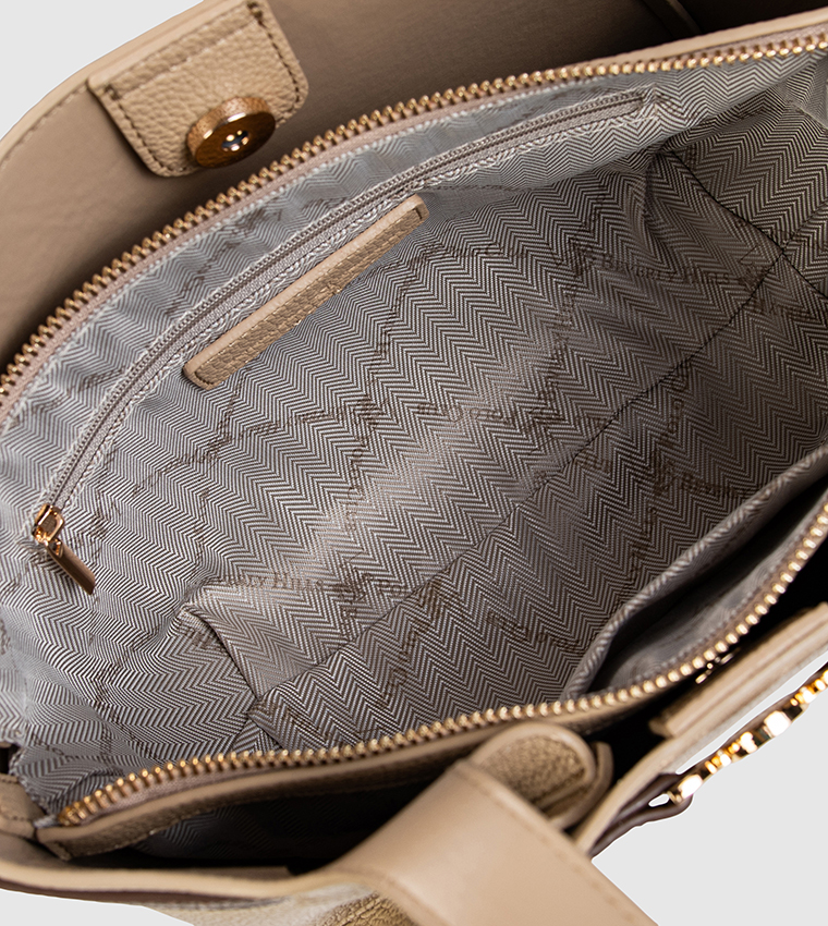 شنطة توت ميني بقفل كبس 