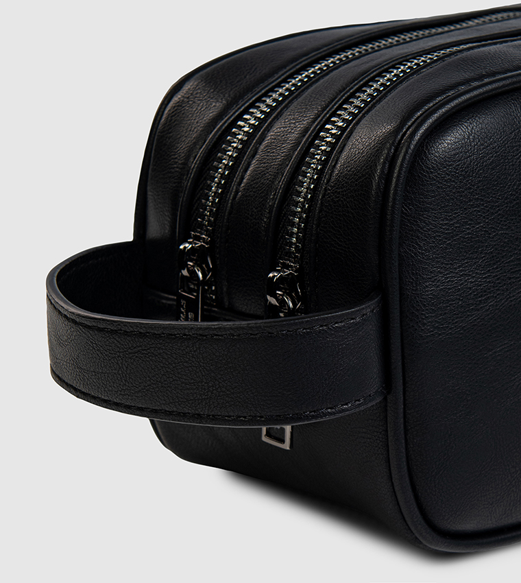 Logo Detail Zippered Toiletry Bag