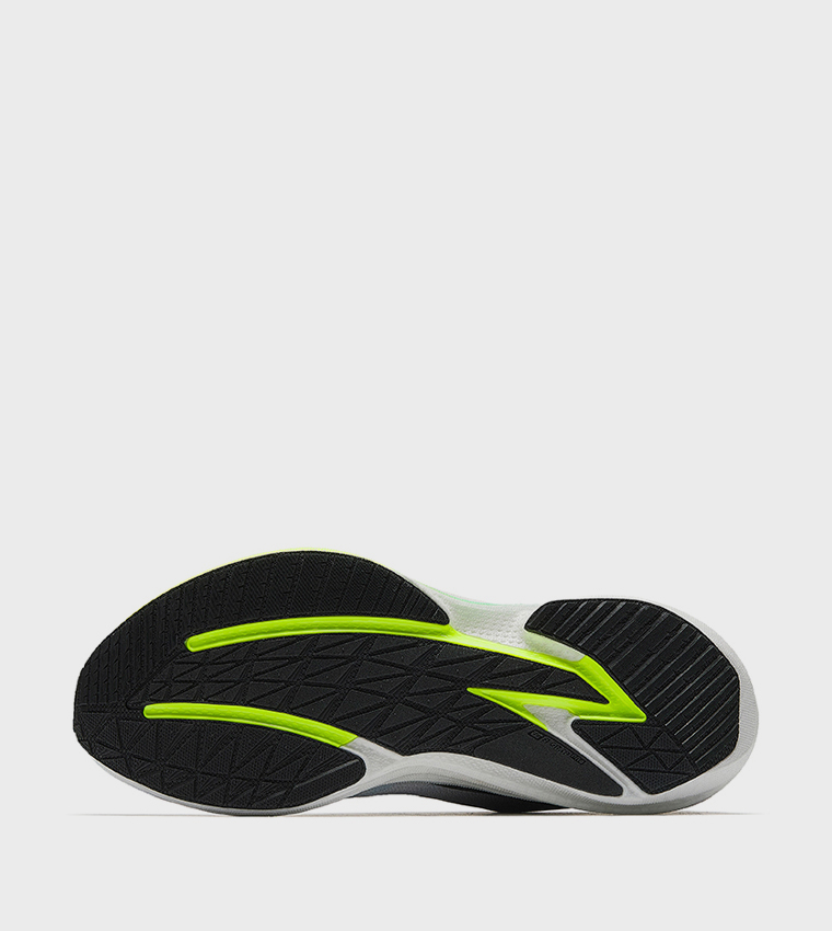 MACH V Running Shoes