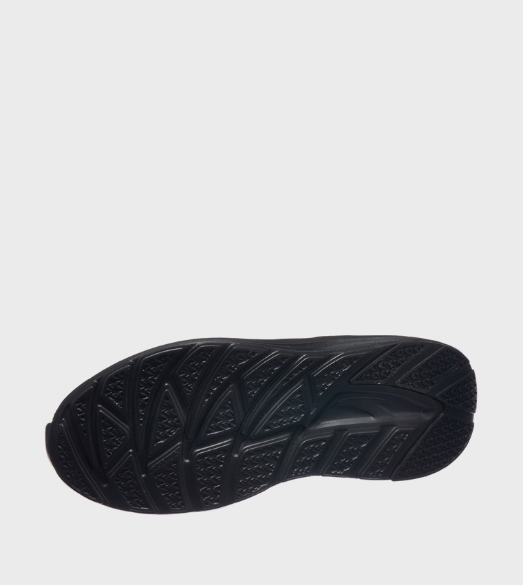 BASIC Round Toe Running Shoes