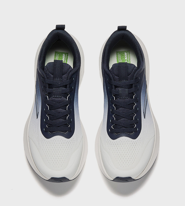 BASIC Round Toe Running Shoes