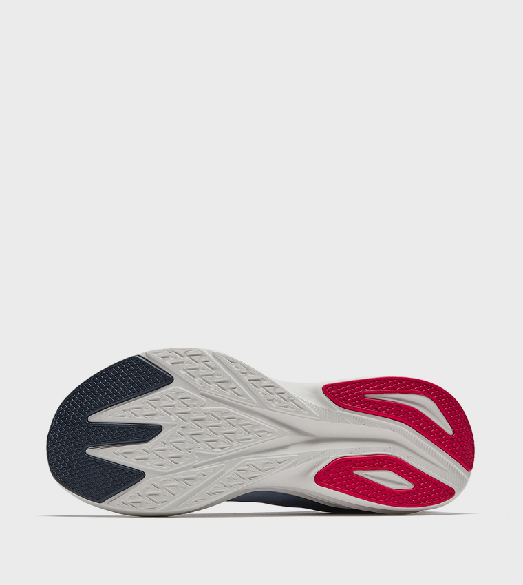 BASIC Round Toe Running Shoes