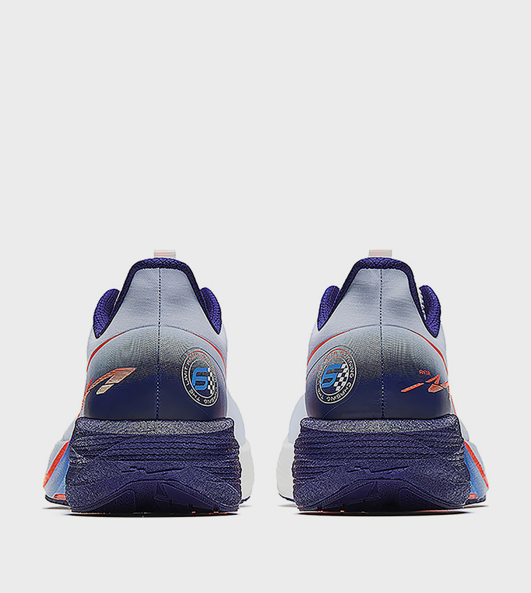 MACH 6.0 Running Shoes