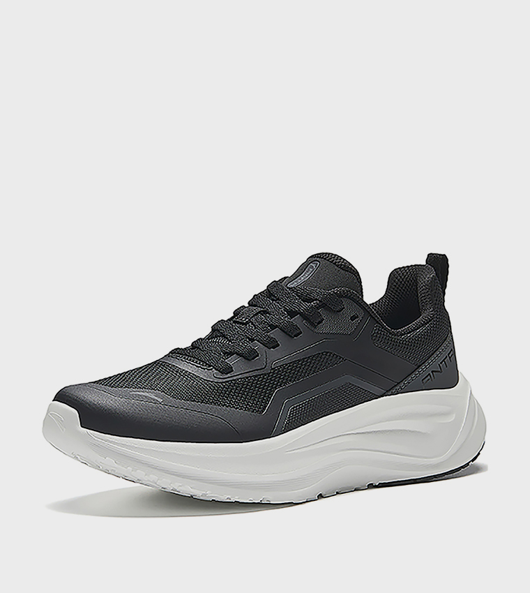 SMILE Logo Printed Training Shoes