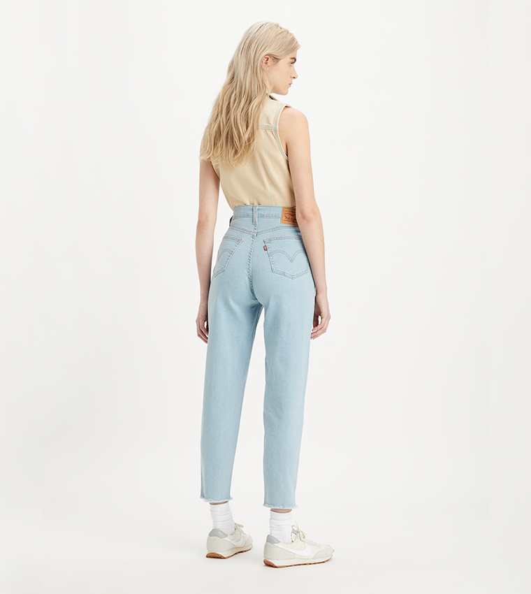 High-Rise Boyfriend Fit Jeans