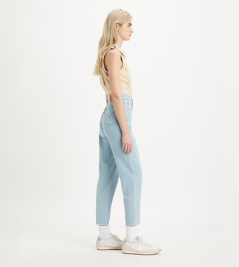 High-Rise Boyfriend Fit Jeans