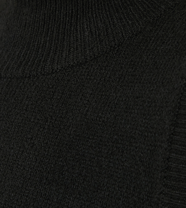 كوتون  سترات بياقة دائرية - أسود Round Neck Sweaters