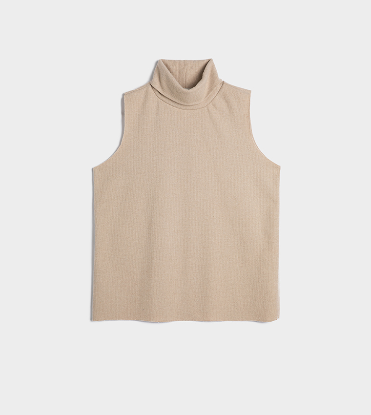 توب تانك مرن قصير بياقة سلحفاة 