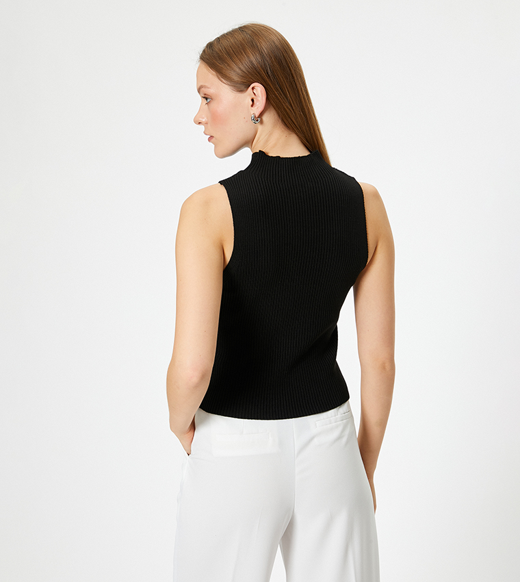 Ribbed Sleeveless Top